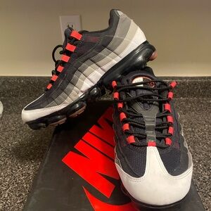 Nike Air Max 95 Ultra